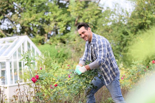 Final complaint review in a garden maintenance service
